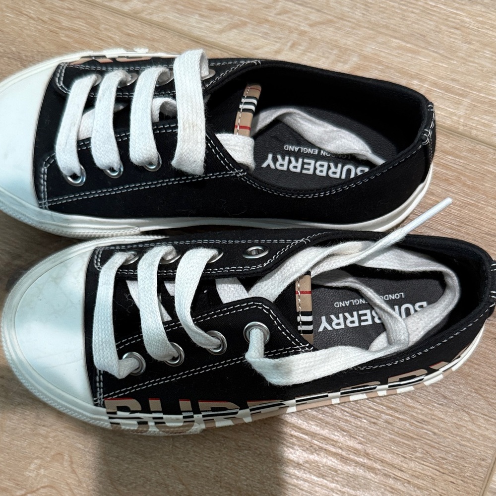 Burberry Kids Black and White Logo Sneakers - Picture 2 of 5
